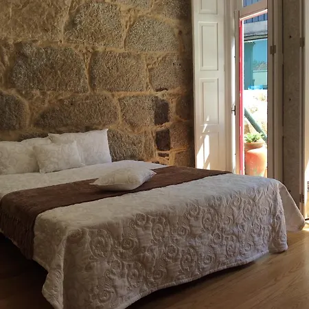 E Riverviews - 2 Suites *