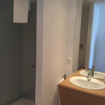 E Riverviews - 2 Suites Βίλα Νόβα ντε Γκάια